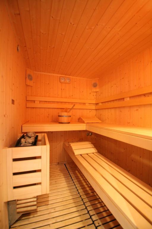 15.92 Hotel Cazzago  Eksteriør billede