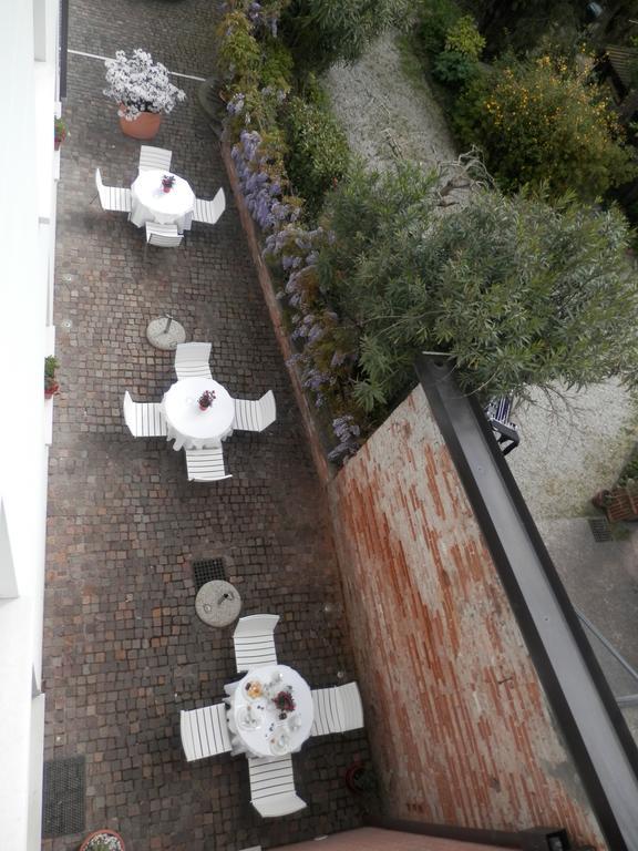 15.92 Hotel Cazzago  Eksteriør billede